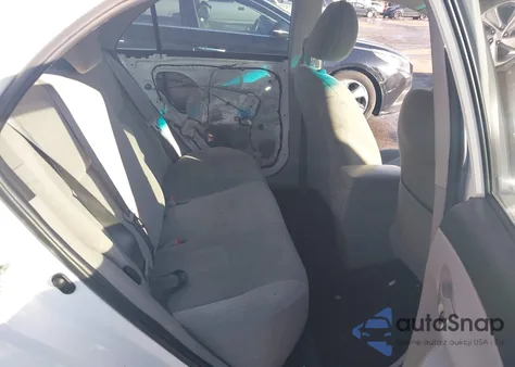 2013 Toyota Corolla Le z USA, uszkodzony, nr VIN 2T1BU4EE9DC980641